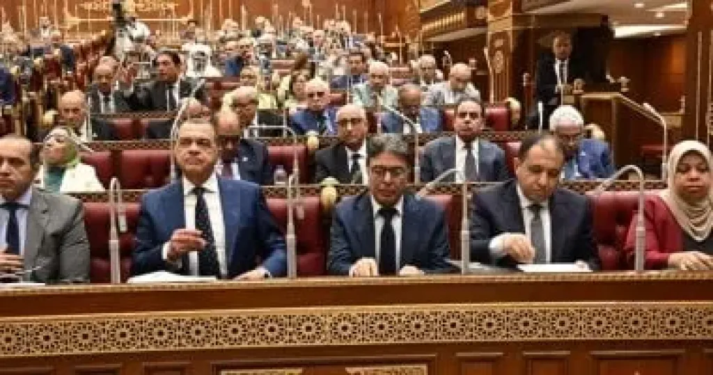 مطالب برلمانية بالتوسع فى إعفاء المنشآت الصناعية من الضريبة العقارية