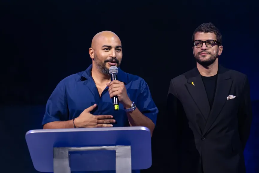 SYNC تختتم فعاليات النسخة الأولى من SYNC AWARDS وتكرم 16 من رموز الإبداع في مصر