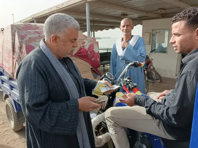 محافظ أسيوط يوجه بمتابعة القطاعات الخدمية بالقوصية ويشدد على ضمان