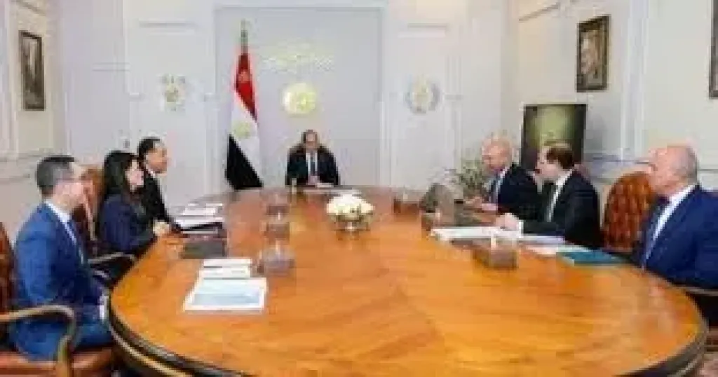 شاهد.. توجيهات رئاسية لتعزيز تنافسية الاقتصاد المصرى وزيادة الاستثمارات