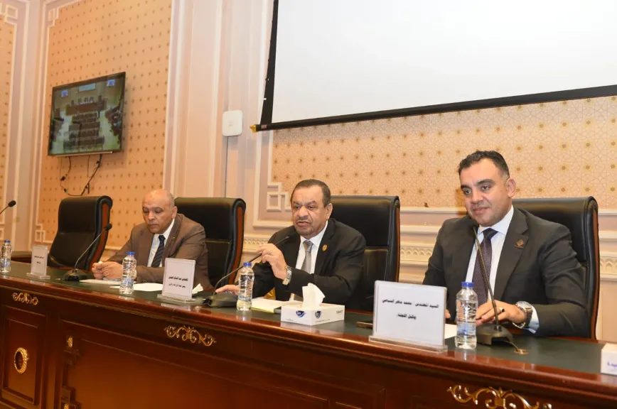 زراعة الشيوخ تناقش مشروع تبطين الترع.. والجبلي: من أهم المشروعات القومية