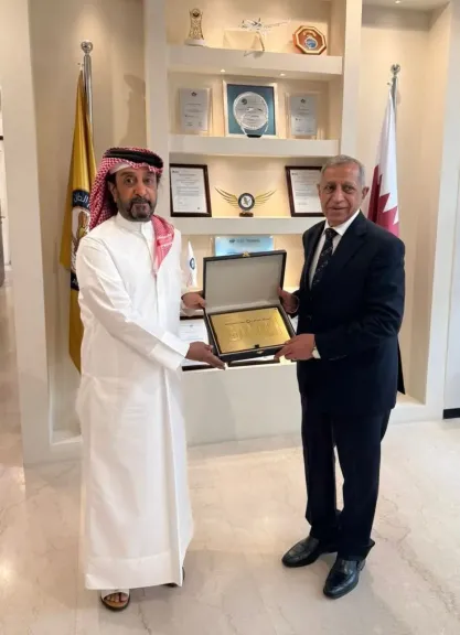رئيس الأكاديمية العربية يبحث التعاون مع أكاديمية قطر لعلوم الطيران