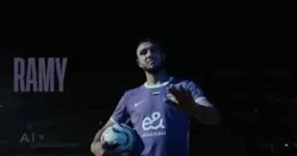 العين يقدم رامي ربيعة رسميًا على أغنية الأسطورة الفرنسية إديث بياف