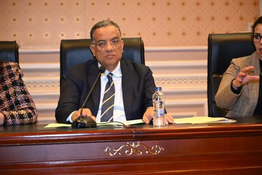 وزير الثقافة يكشف تفاصيل ”أنفاق الأقصر” ويعلن تطوير ٥٠٠ قصر ثقافة وإغلاق الشقق غير الفعالة