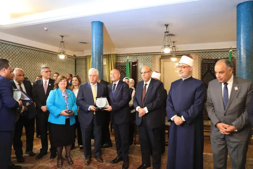 محافظ القاهرة يشهد فعاليات النسخة الثالثة من المؤتمر الدولى  الثالث حول المناخ والبيئة
