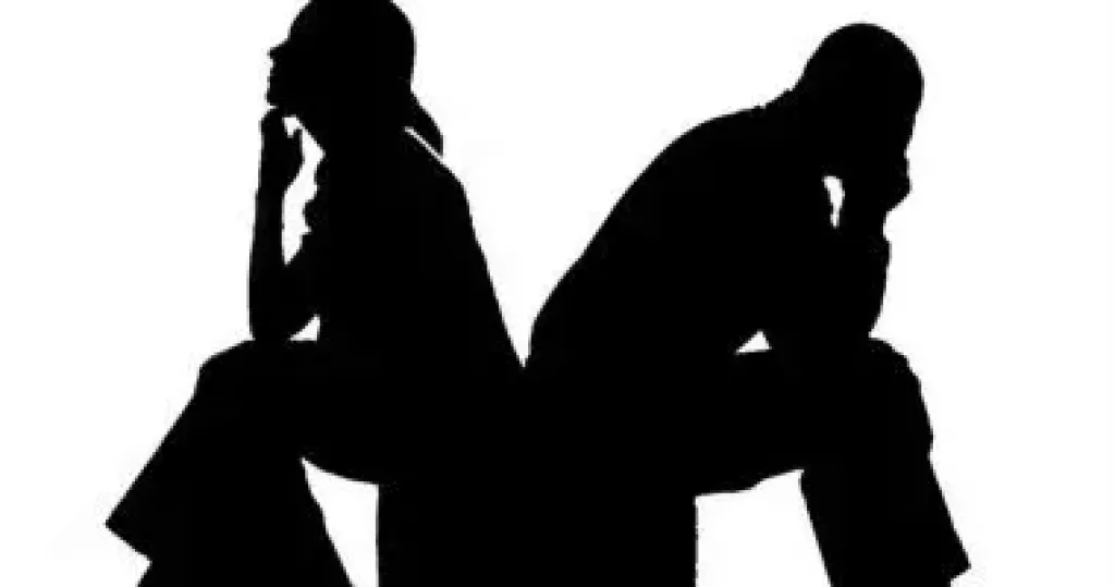 زوجة تطالب زوجها بسداد 100 ألف جنيه بعد شهرين فقط من الزواج.. تفاصيل