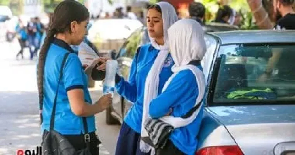 تداول أسئلة امتحان الشهادة الإعدادية فى عدة محافظات