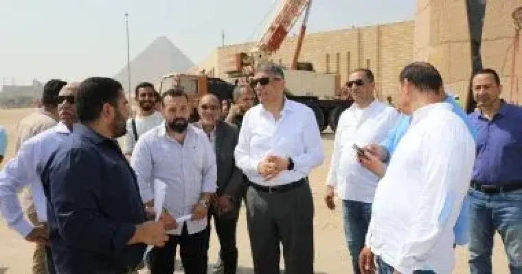 محافظ الجيزة: المخطط المرورى الجديد بمنطقة المتحف الكبير يستوعب الكثافة المتوقعة