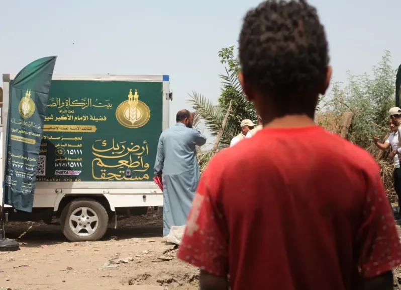«بيت الزكاة» يوزع لحوم الصدقات على 50 ألف أسرة ضمن مبادرة «فطارك معانا يوم عرفة