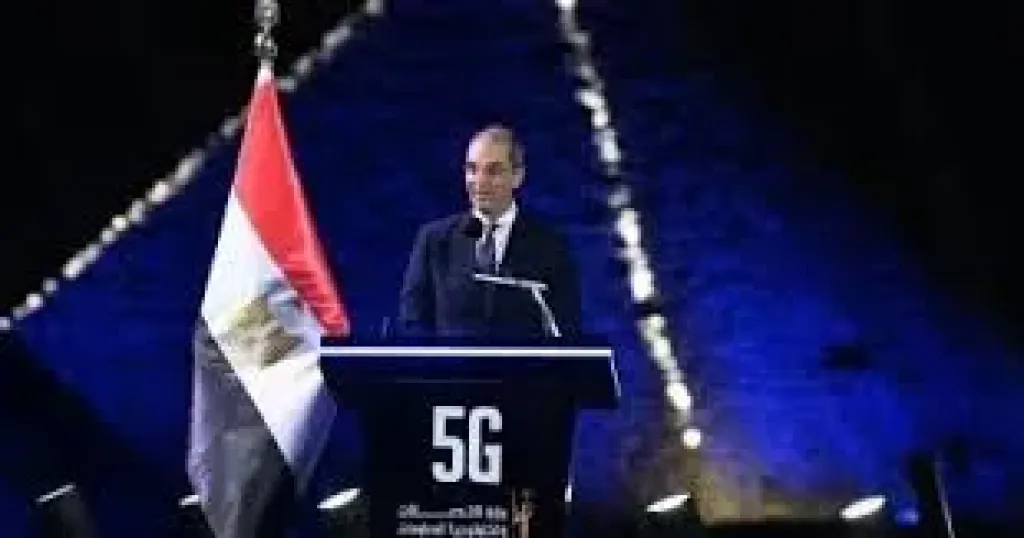وزير الاتصالات: إطلاق الجيل الخامس خطوة وثابة نحو باقة جديدة قدرات تقنية
