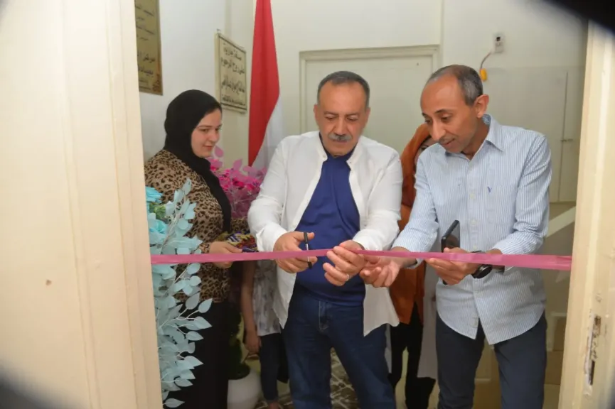 محافظ أسيوط يفتتح وحدة العلاج الطبيعي بعيادة أبنوب الشاملة للتأمين