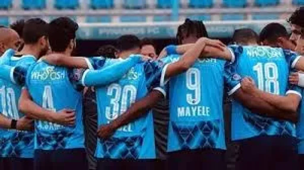 طبيب بيراميدز يحذر من خطورة موعد مباراة نهائي كأس مصر