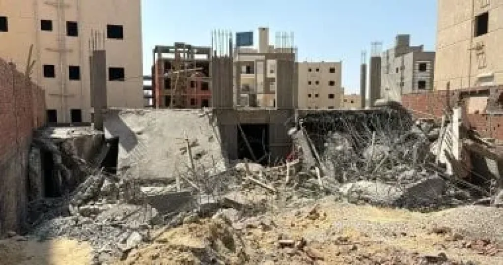 استمرار الحملات اليومية خلال إجازة العيد لإزالة المخالفات بالقاهرة الجديدة