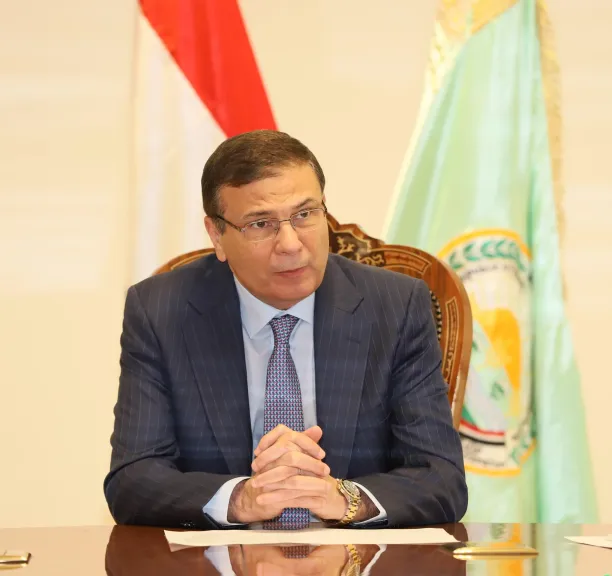 وزير الزراعة يتابع حالة مسئول حماية الأراضي المعتدى عليه بسوهاج ويوجه برعايته وملاحقة الجناة