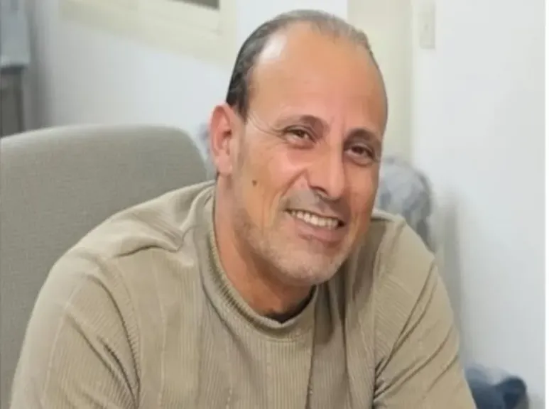 الأوقاف تنعي البطل خالد محمد شوقي، الذي توفي متأثرًا بإصابته بعد إنقاذ مواطني العاشر