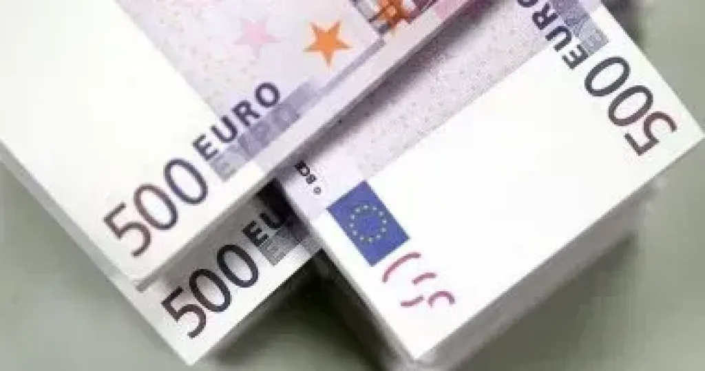 ارتفاع سعر اليورو اليوم الثلاثاء 10 يونيو 2025 بالبنوك المصرية