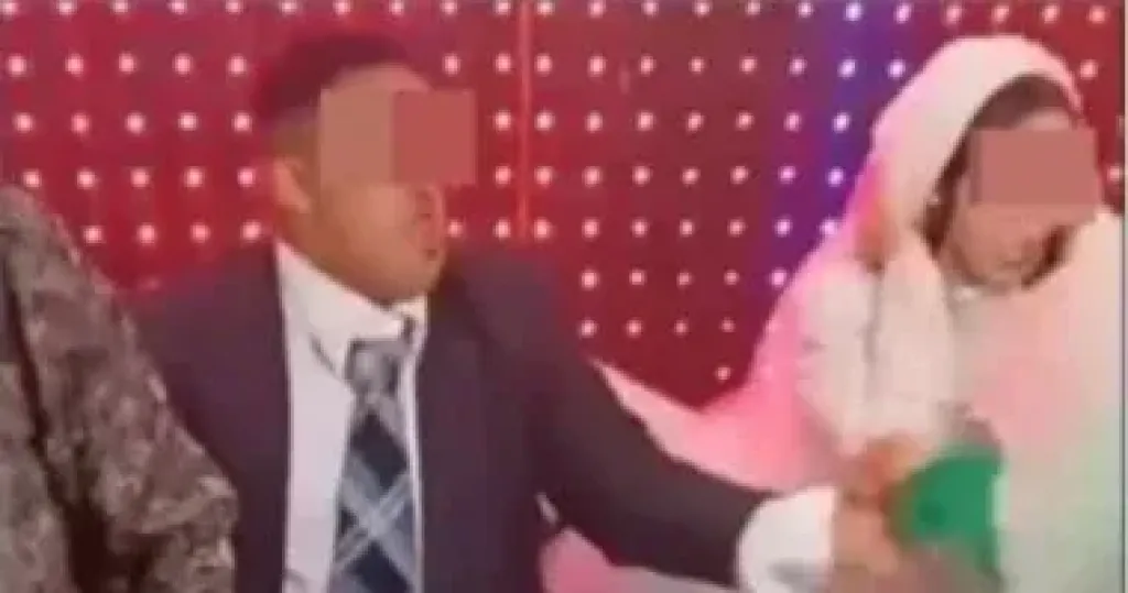 والد عريس متلازمة داون: محمد أطيب وأحن أبنائى الستة وينفق على نفسه وصحته جيدة