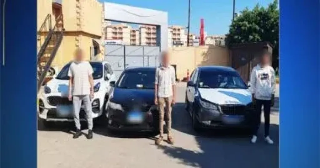 ضبط 3 أشخاص لاستعراضهم بسيارات على الصحراوى بنطاق قسم ثان العامرية.