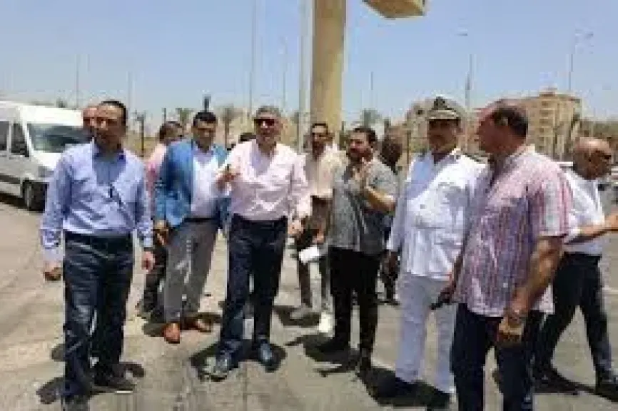 محافظ الجيزة يتابع الاستعدادات في محيط مطار سفنكس والطرق المؤدية الي المتحف المصري الكبير