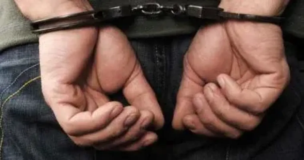 حجز شخص انشأ كيانا تعليميا وهميا فى الجيزة