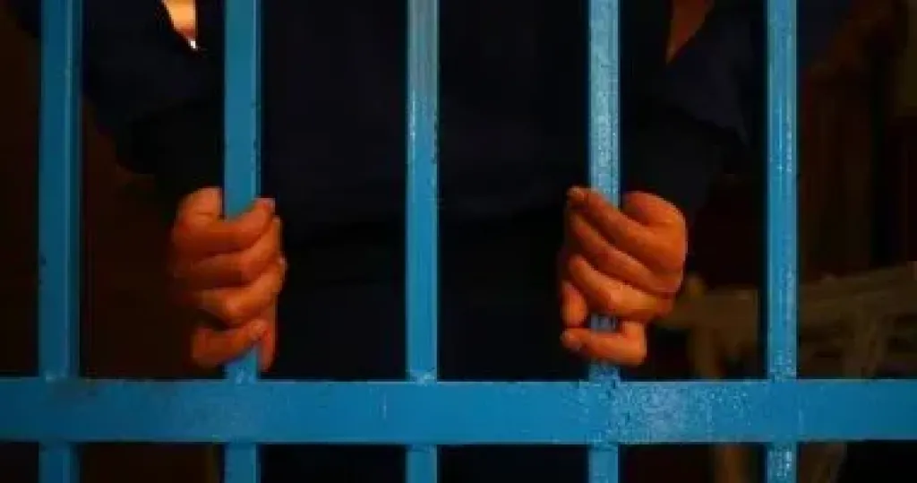 إحالة مدير مدرسة للشئون القانونية لتقصيره في التجهيز لامتحانات الثانوية بقنا
