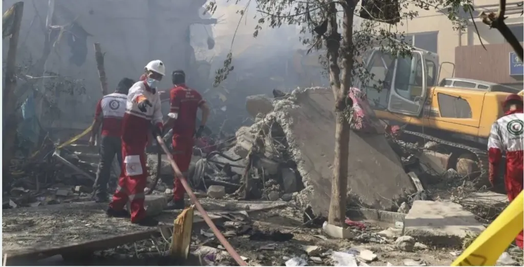 طهران: المحادثات النووية مع واشنطن «لا معنى لها» بعد الهجوم الإسرائيلي
