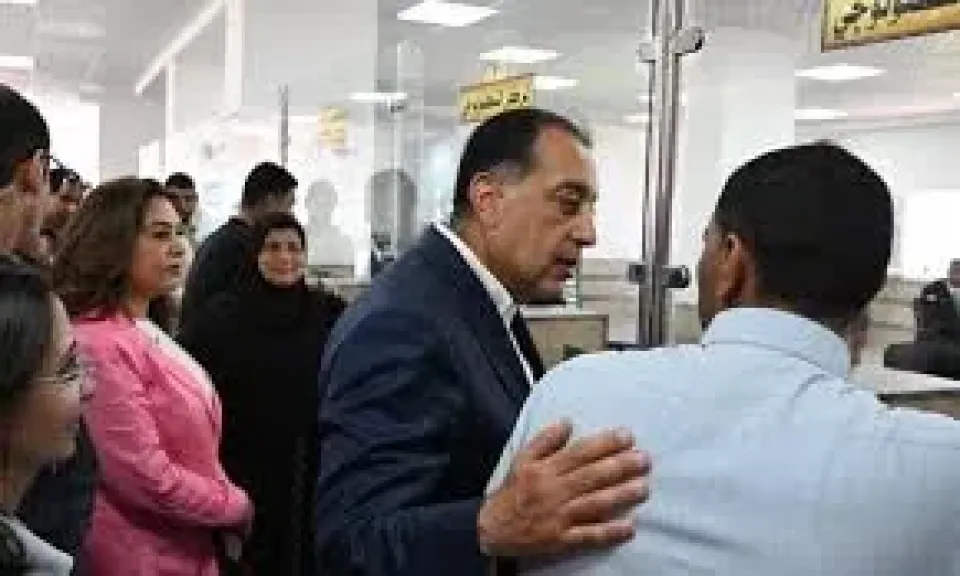 مواطن لرئيس الوزراء: المركز التكنولوجى ساهم فى تقليل وقت إنهاء الخدمة وتبسيطها