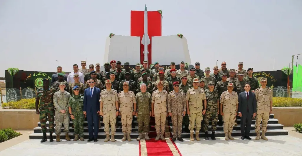 القوات المسلحة تنظم زيارة للملحقين العسكريين العرب والأجانب المعتمدين بجمهورية مصر العربية إلى عدد من المنشآت العسكرية.. صور