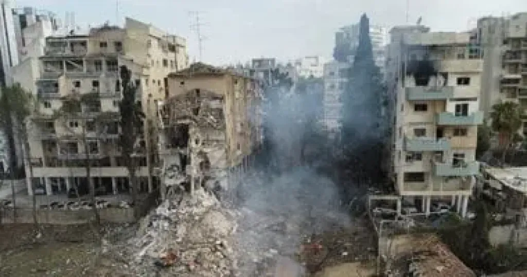 إعلام إسرائيلى: 13 قتيلا منذ بدء الهجمات الصاروخية الإيرانية على البلاد.. صور