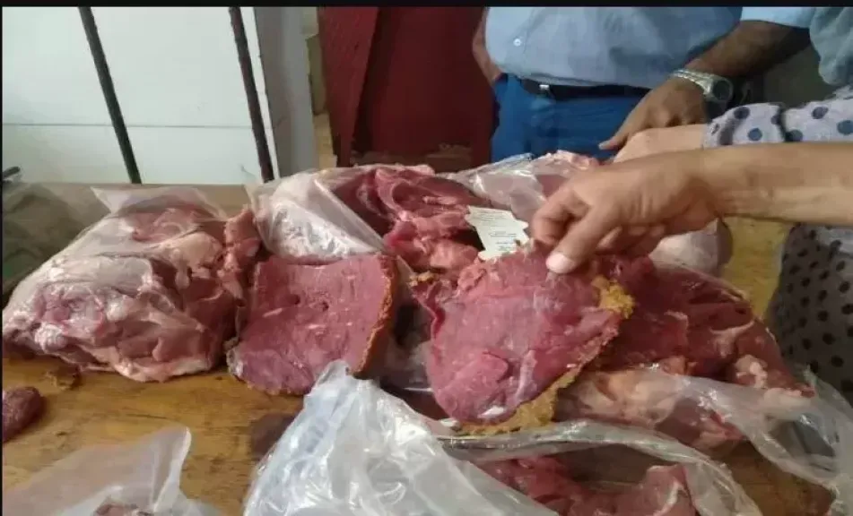 انطلاق توزيع لحوم صكوك الأضاحي بالإسكندرية والبحيرة ومطروح والغربية والبحر الأحمر