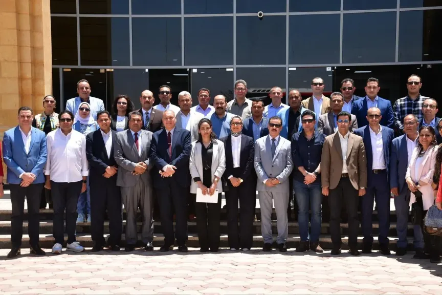 نائب محافظ أسيوط يشارك في جولة تفقدية للمشروعات التنموية