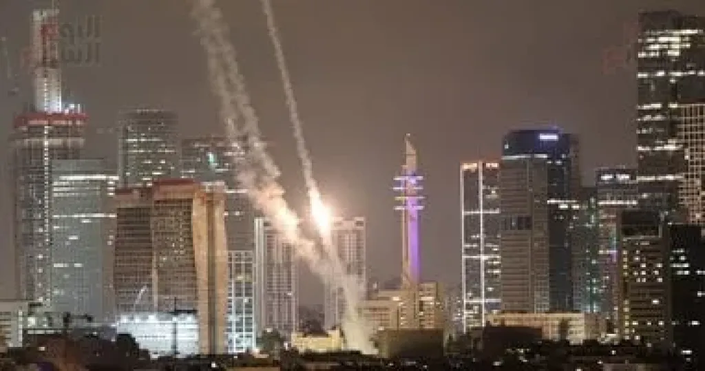 التليفزيون الإيراني يعلن بدء موجة جديدة من الهجمات الصاروخية على إسرائيل