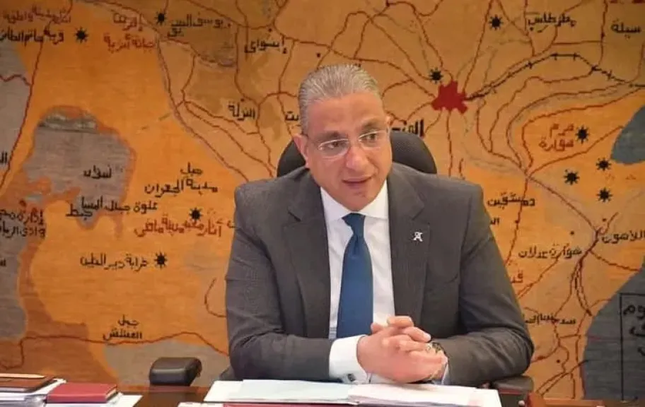 محافظ الفيوم يعتمد حركة تنقلات بالوحدات المحلية وإدارات الديوان العام