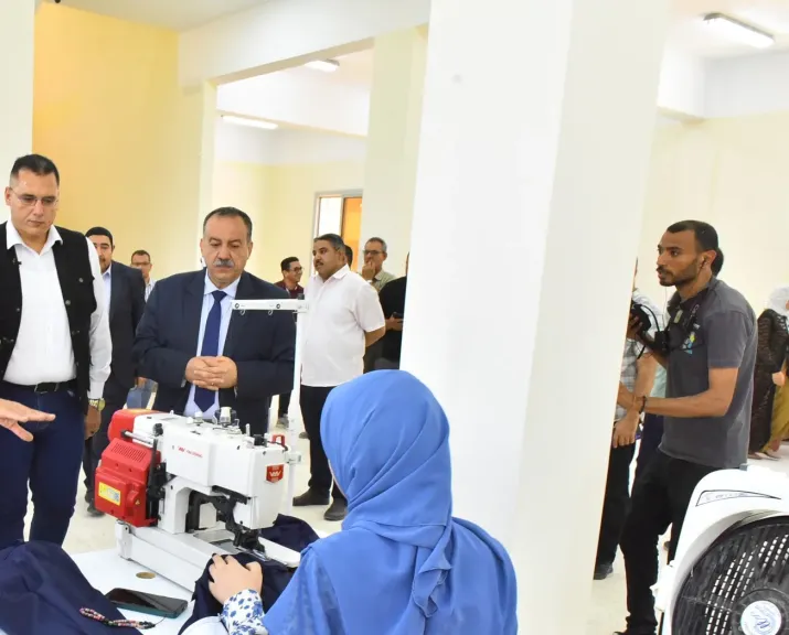 محافظ أسيوط يتفقد المجمع الصناعي الحرفي بقرية الشامية بساحل سليم
