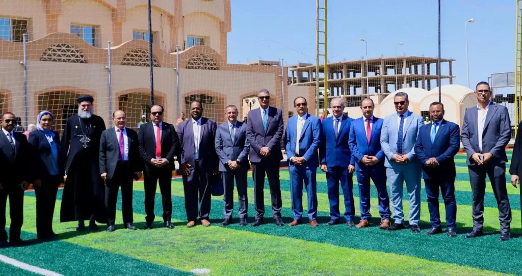 محافظ أسوان ومدير صندوق مكافحة الإدمان يتفقدان مركز العزيمة لعلاج وتأهيل مرضى الإدمان