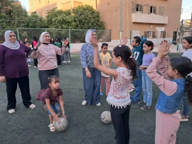 محافظ أسيوط: تكثيف الأنشطة بمراكز الشباب خلال الصيف.