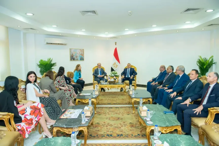 وزير الإنتاج الحربي يستقبل  رئيس وزراء صربيا لبحث آليات تعزيز التعاون المشترك.. صور