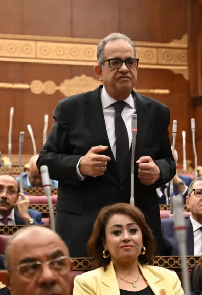 طارق عبد العزيز يطالب بقواعد جديدة للانضمام لكليات التربيه بالتعيين الفوري وميزات حقيقية