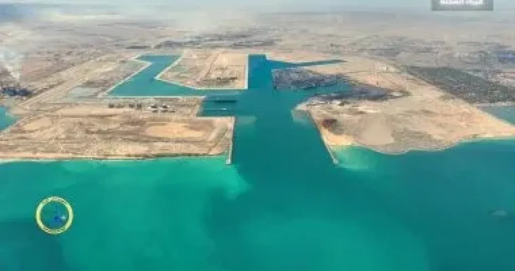 شاهد نسب تنفيذ مشروع تطوير ميناء السخنة.. صور