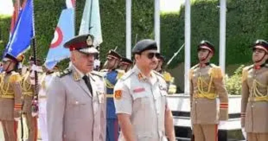 الفريق أحمد خليفة يلتقى رئيس أركان القوات البرية بالجيش الليبى
