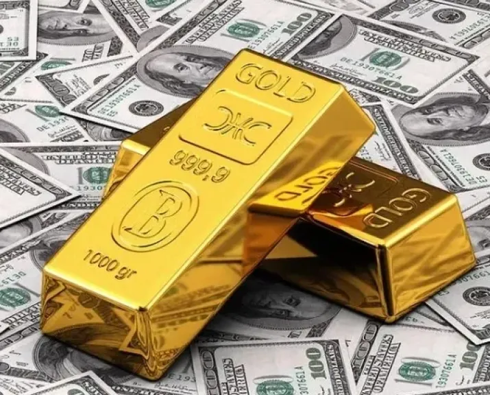 خبير اقتصادي يتوقع وصول الذهب إلى 4500 دولار خلال 5 سنوات