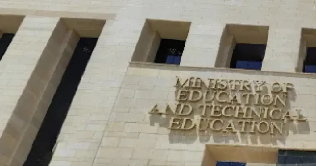 وزارة التعليم تحدد مزايا اشتراك طلاب الإعدادية فى ”أشبال مصر الرقمية”