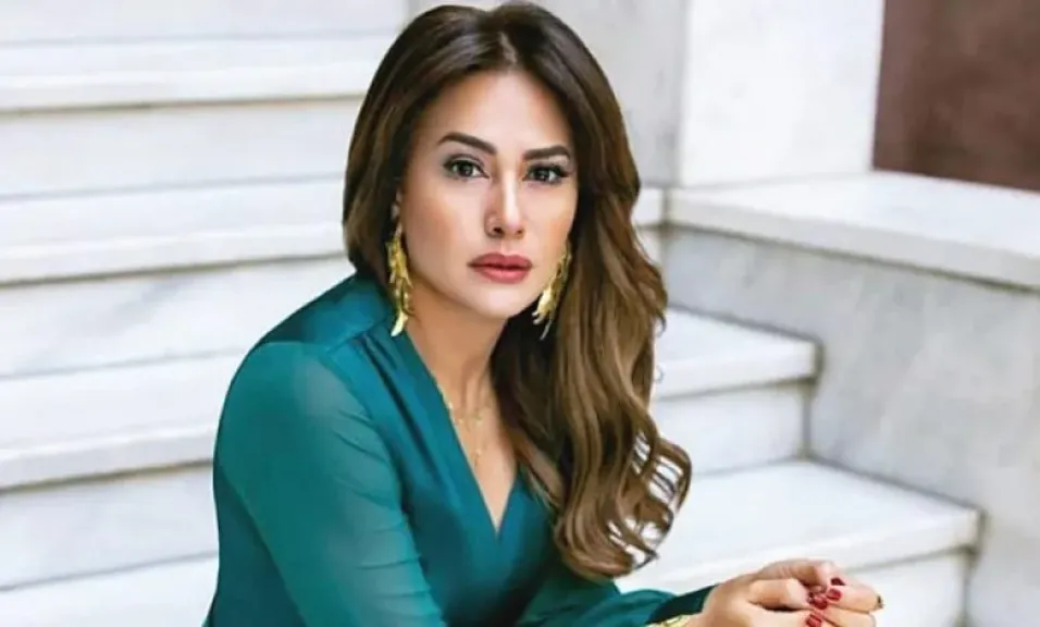 حقيقة ترحيل هند صبري من مصر.. تفاصيل
