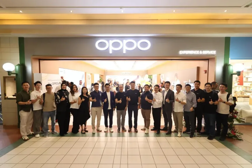OPPO تُثري تجربة المستخدمين في مصر بافتتاح أول متجر بمفهوم Experience and Service Store لتضع معياراً جديداً للابتكار في قطاع التجزئة