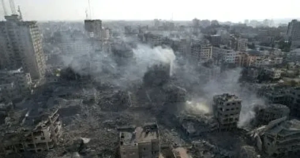 استشهاد 5 فلسطينيين فى قصف الاحتلال الإسرائيلى مركبة بخان يونس