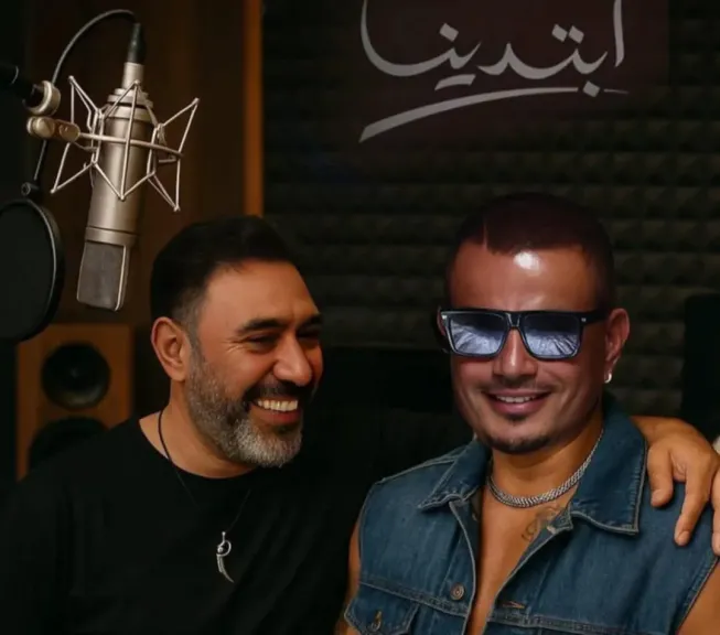 بعد فترة من التوتر.. كيف عادت العلاقة بين عمرو دياب وعمرو مصطفى؟