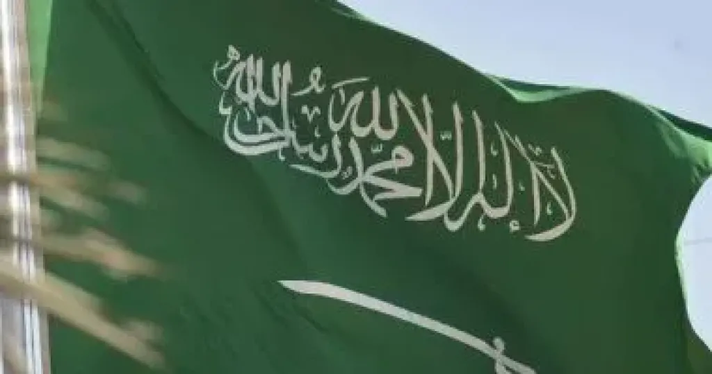 السعودية تمدد تأشيرات الزيارة المنتهية خلال 30 يومًا.. اعرف التفاصيل