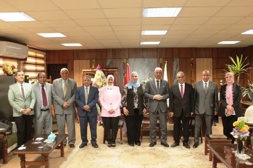 جامعة أسيوط تنظم ندوة علمية حول ”التمكين الاقتصادي والاجتماعي