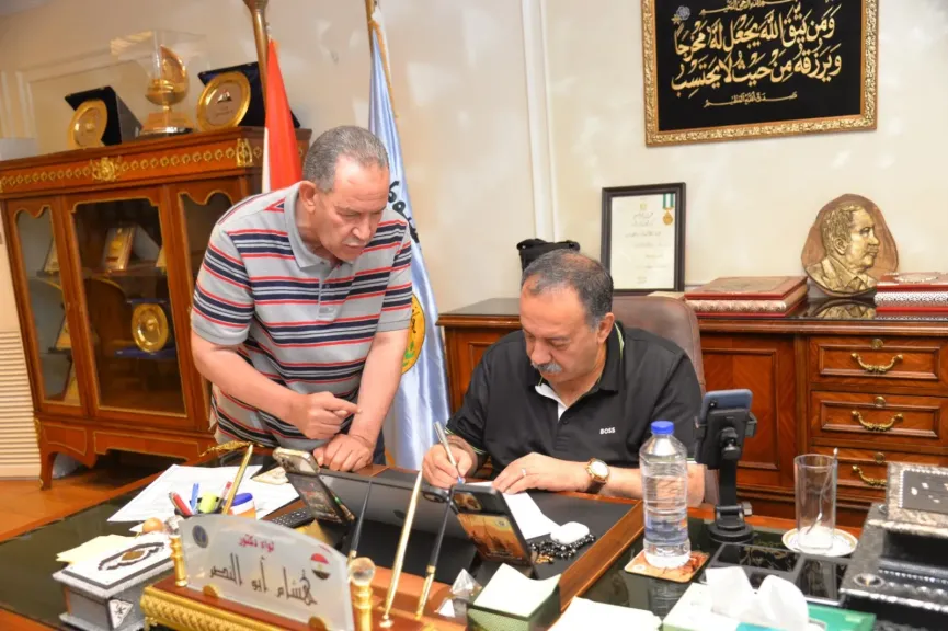 محافظ أسيوط يعتمد تنسيق القبول بالثانوي الفني بجميع تخصصاته