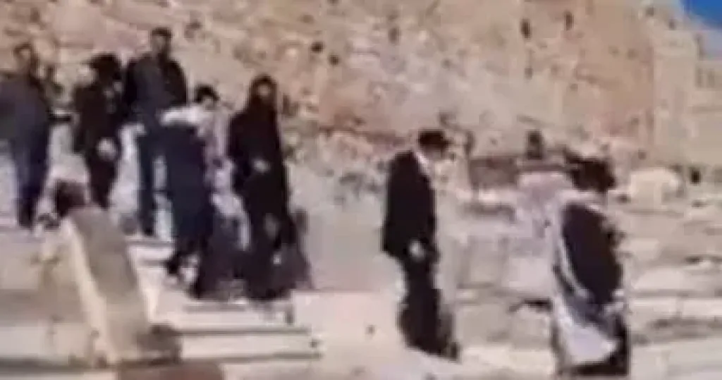 زفاف فى المسجد الأقصى.. الاحتلال يحول باحاته إلى قاعة احتفالات للمستوطنين